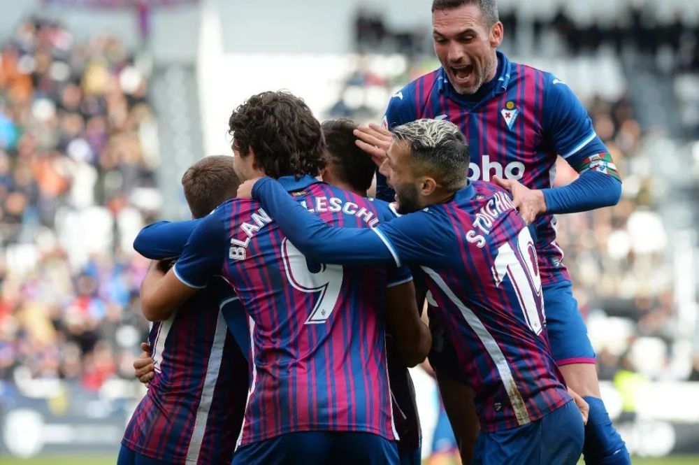 尼奥时期的 尼奥时期的